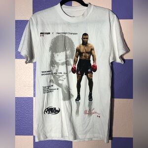 NWOT Mike Tyson Faceoff Stats White T-Shirt - Size S
